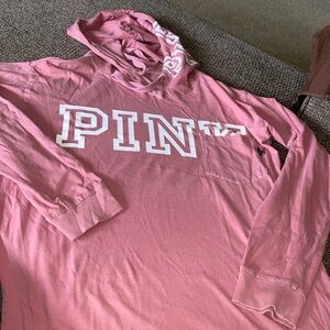 PINK VICTORIA SECRETS HOODIE